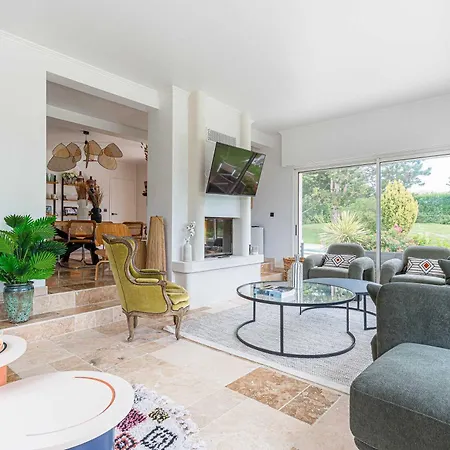 Exceptional House With Pool 12p -